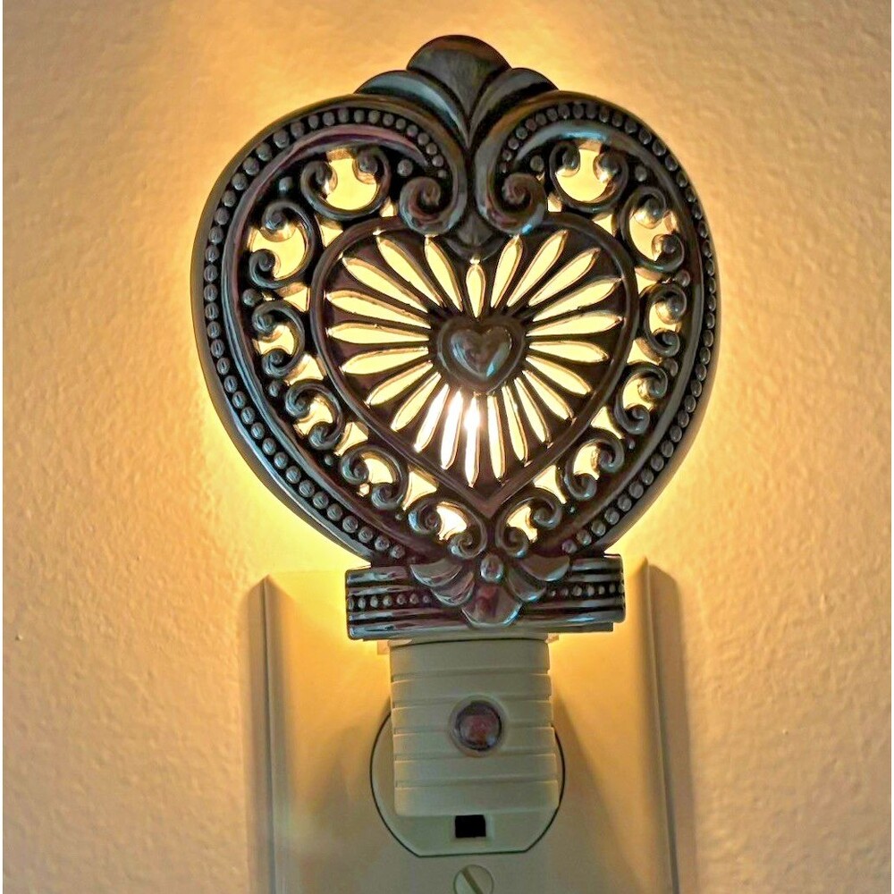 Brighton Bright Heart Nightlight Silver Plated Filigree Wall Plug In Retired Vtg